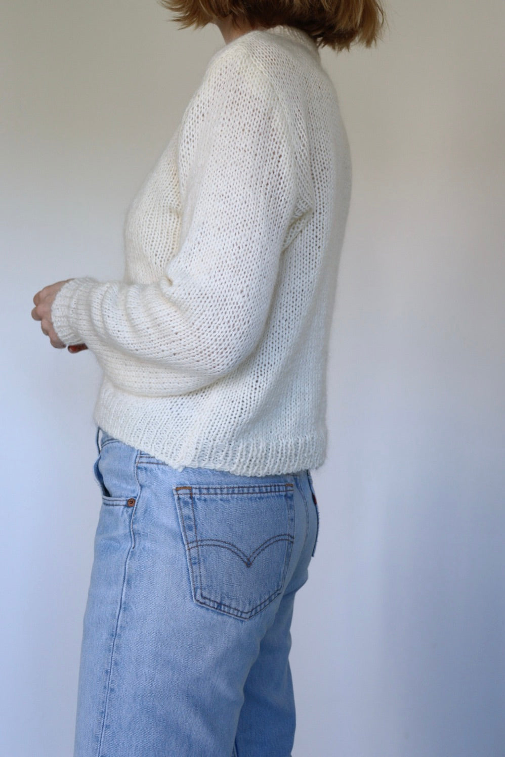 The Cropped Cream - vintage sweater - S up to M/L