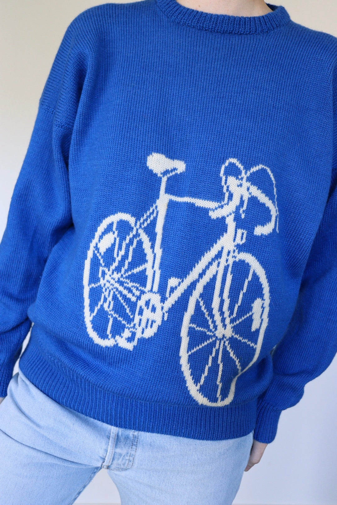 The Blue Bicycle - vintage sweater - S up to L – Maanen Vintage