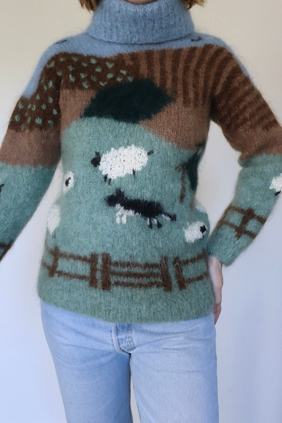 The Susie Sheeps - vintage mohair sweater - S up to M