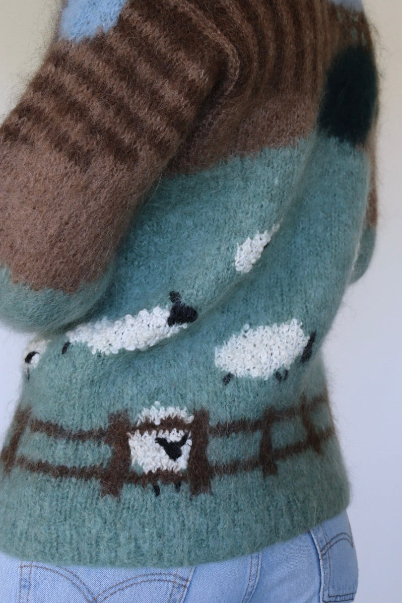 The Susie Sheeps - vintage mohair sweater - S up to M