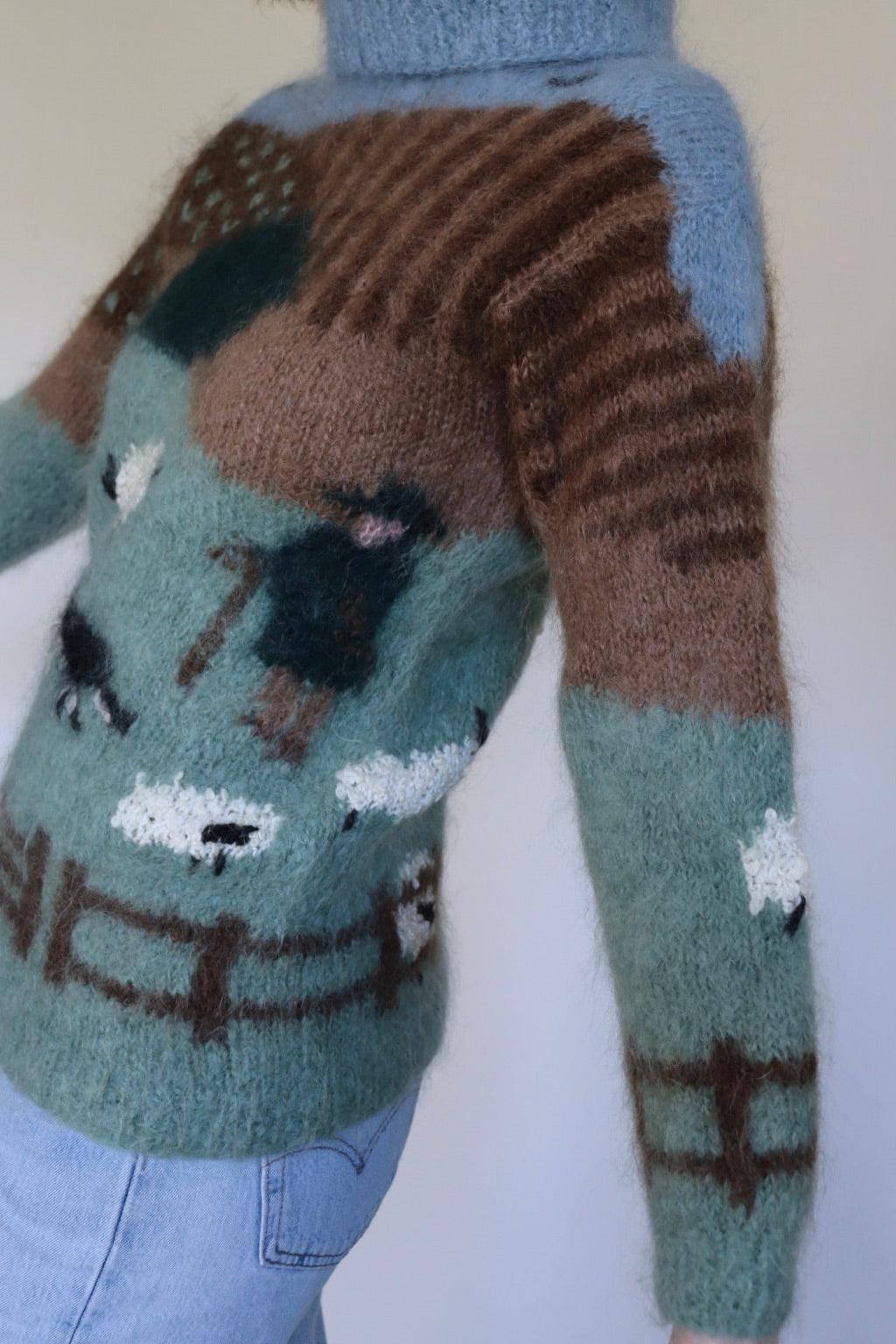 The Susie Sheeps - vintage mohair sweater - S up to M