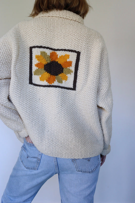 The Sunflower Surprise - vintage knitted sweater - S up to L