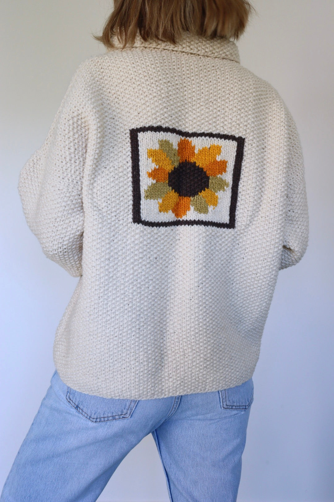 The Sunflower Surprise - vintage knitted sweater - S up to L