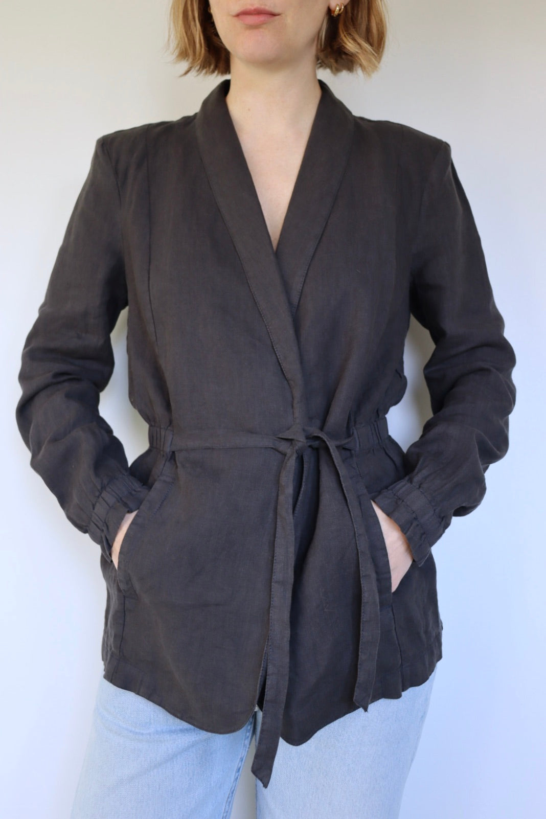 The Anthracite Blazer - vintage linen blazer / jacket - S up to M