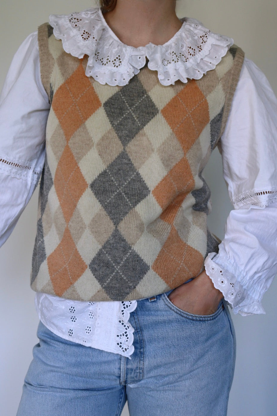 The Victorian Ruffle - vintage white cotton blouse - S up to M/L