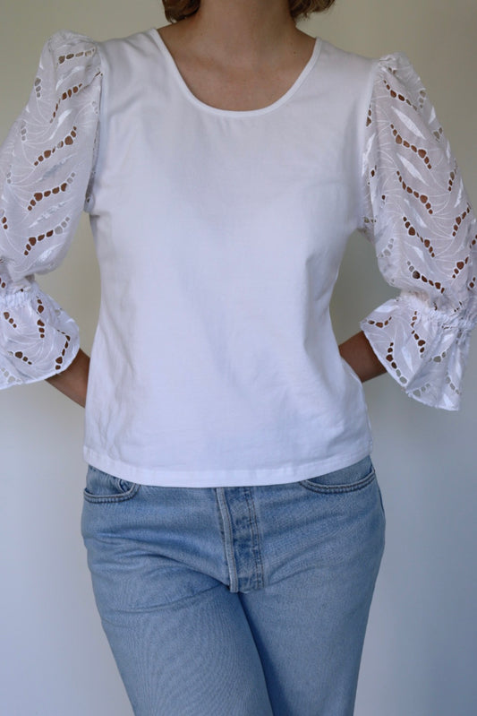 The Bold Sleeve - vintage white cotton blouse / top - S up to M/L