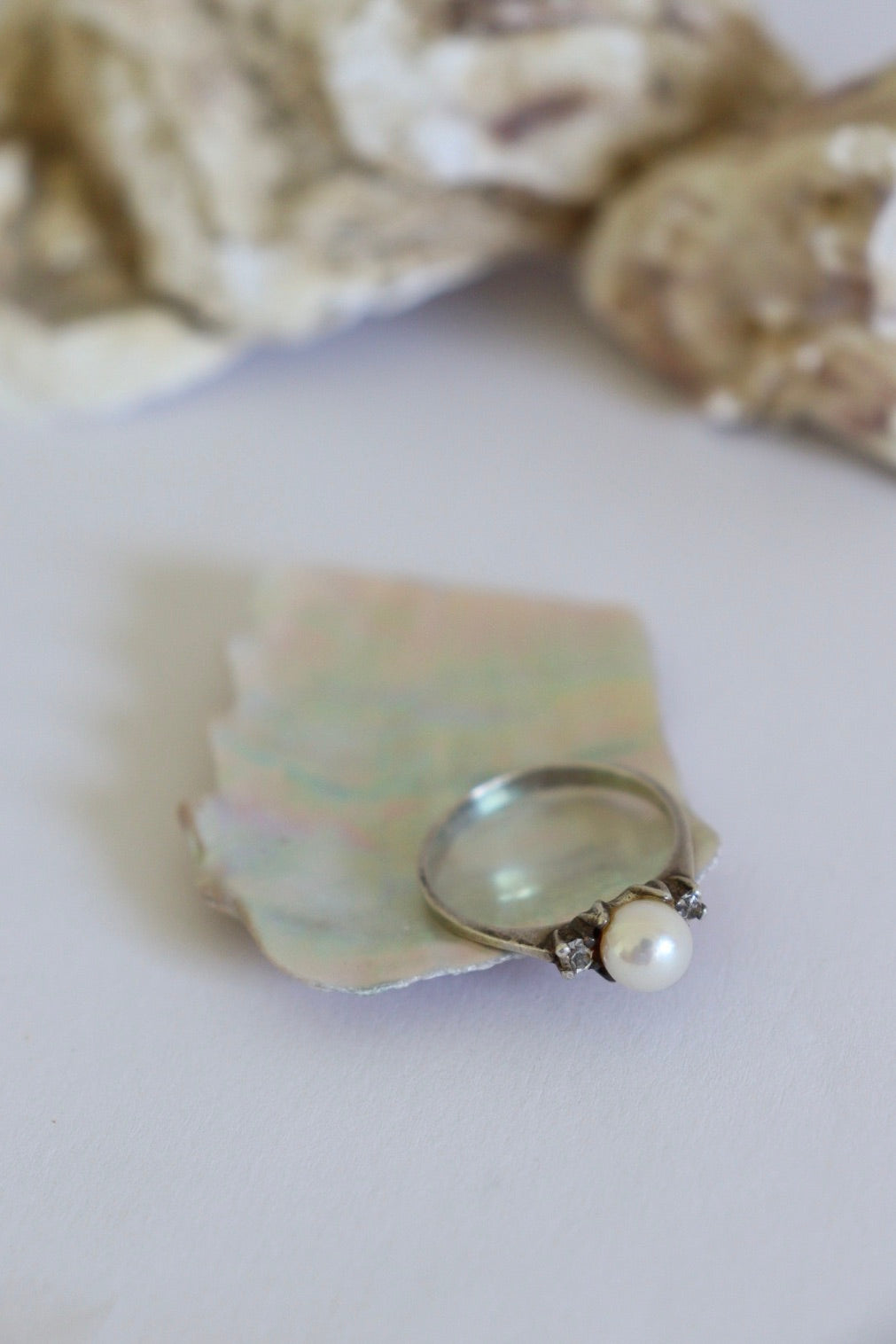 The Diamond Pearl - vintage silver ring
