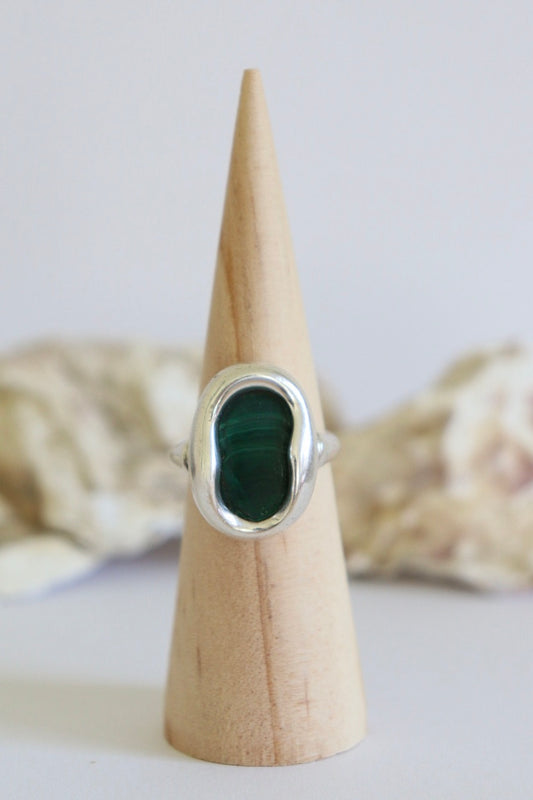 The Green Malachite - vintage silver ring