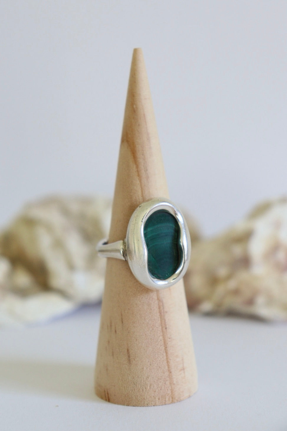 The Green Malachite - vintage silver ring