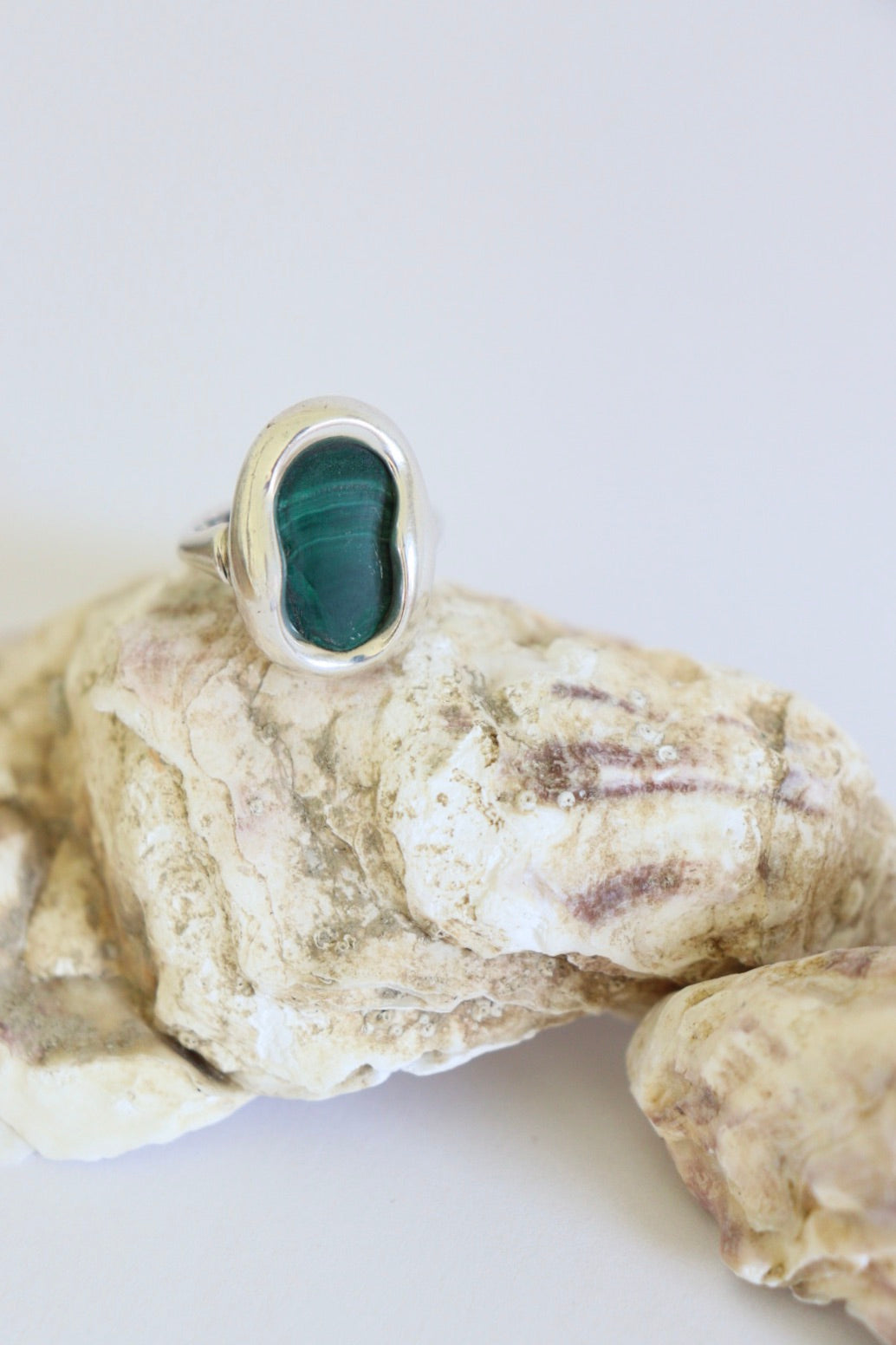 The Green Malachite - vintage silver ring