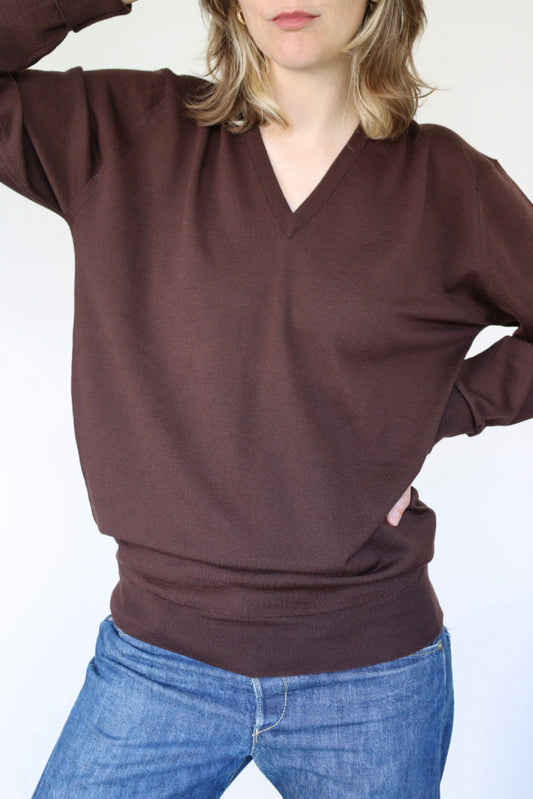 The Chocolate V - sweater - S up to L/XL