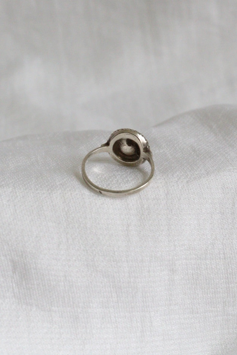 The Pearl with Diamonds - vintage silver ring
