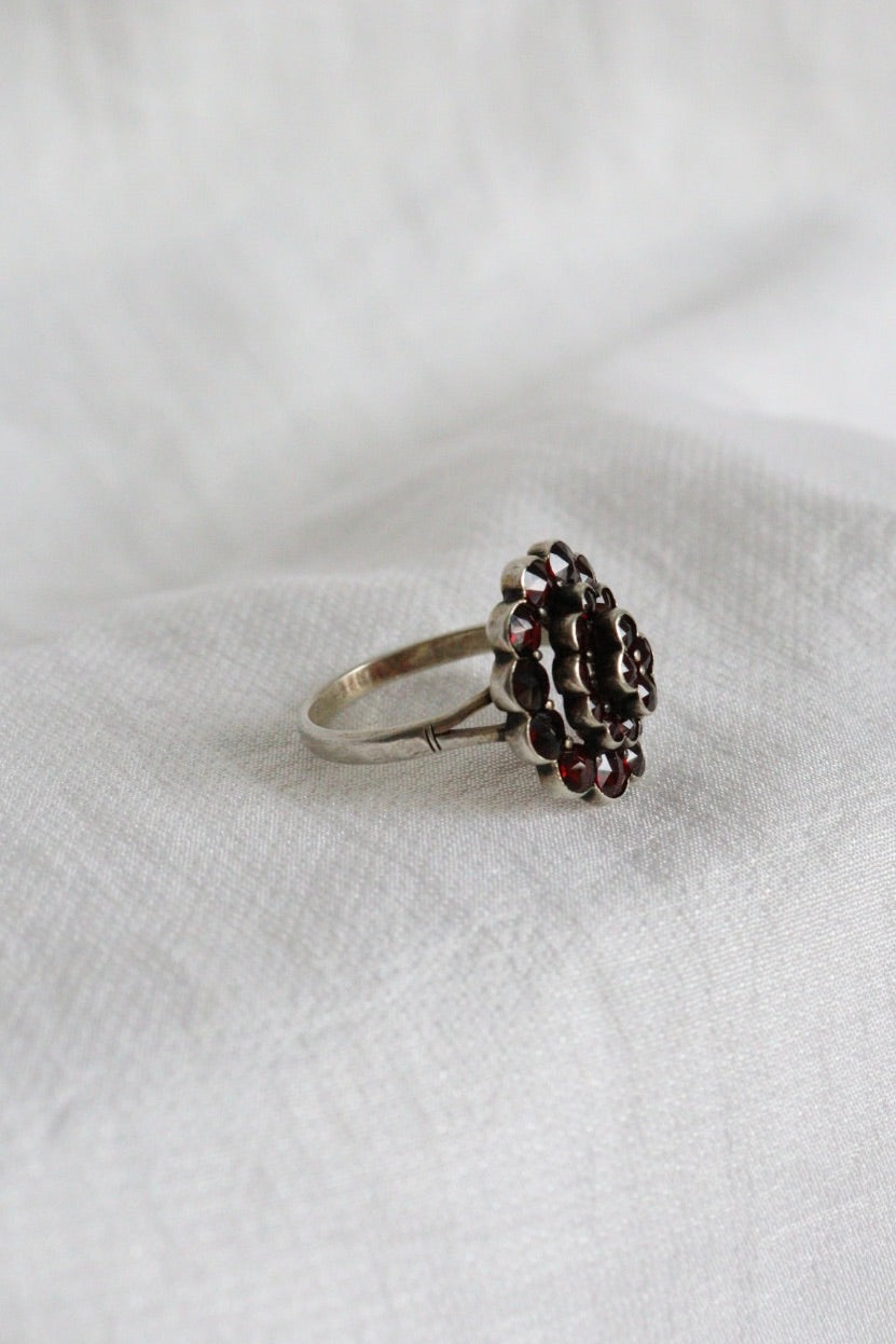The Red Garnets - vintage silver ring