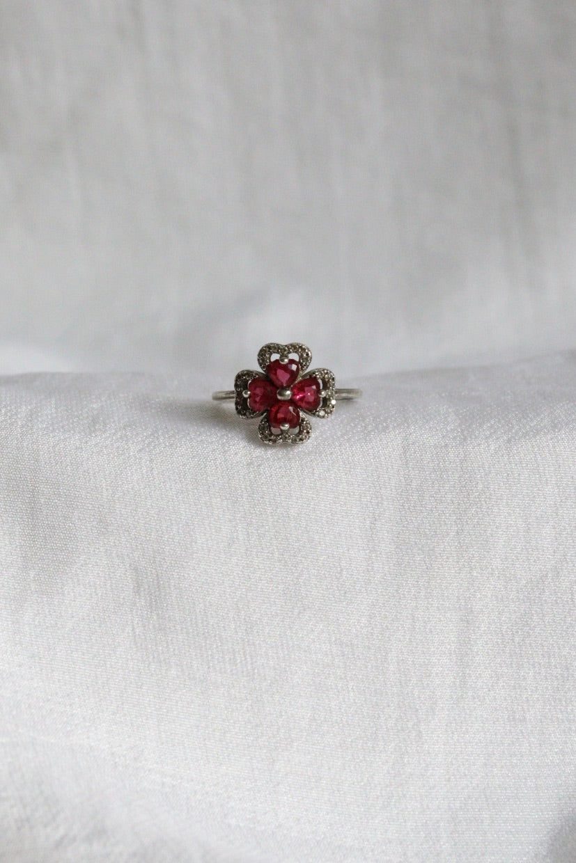 The Pink Clover - silver ring