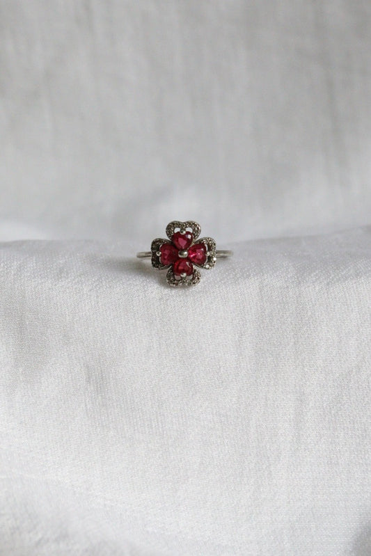 The Pink Clover - silver ring