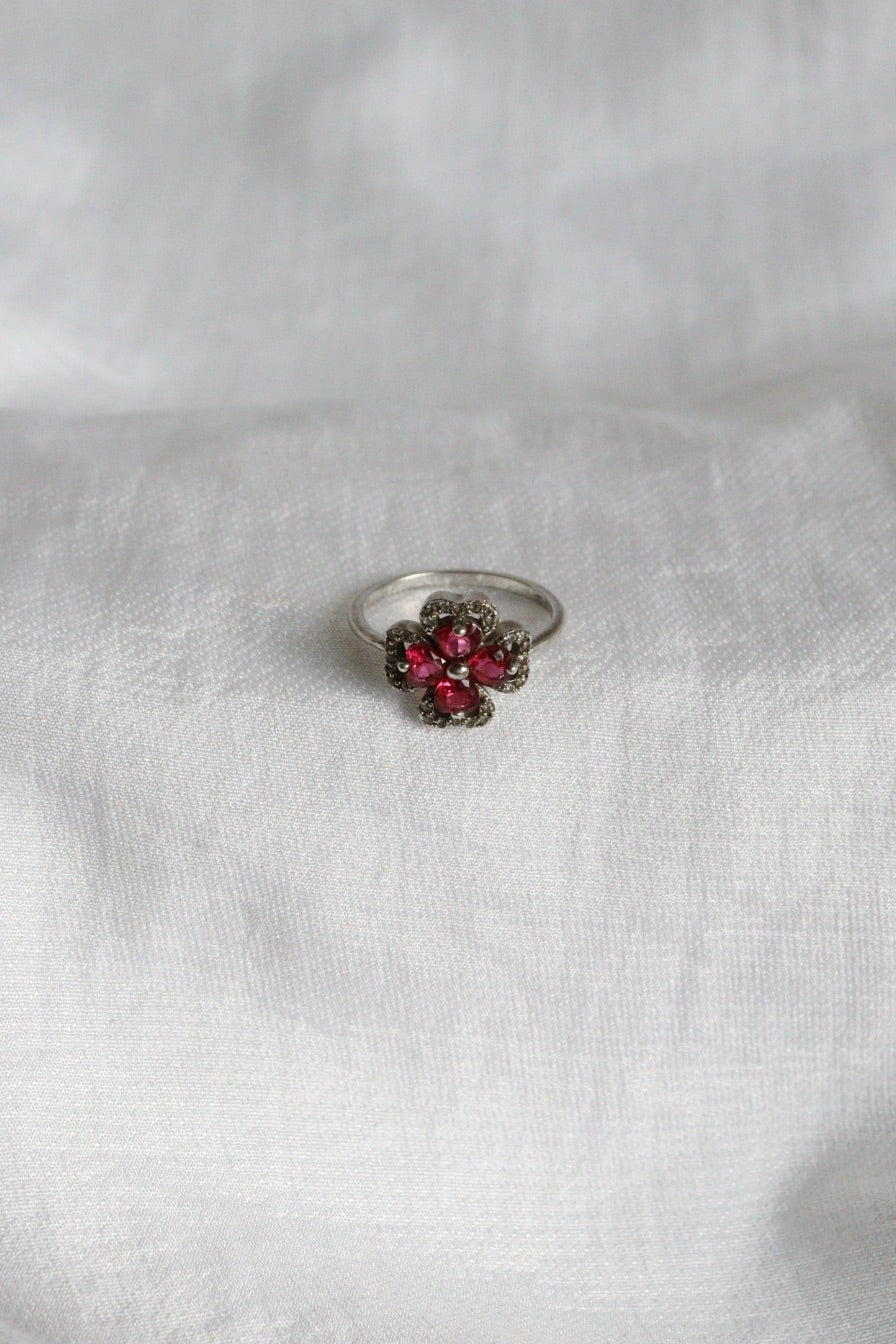 The Pink Clover - silver ring