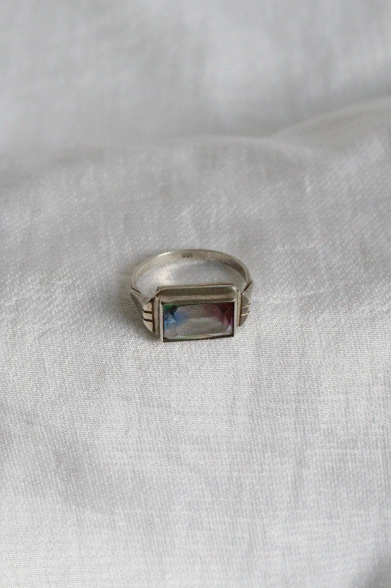 The Rectangular rainbow - vintage silver ring
