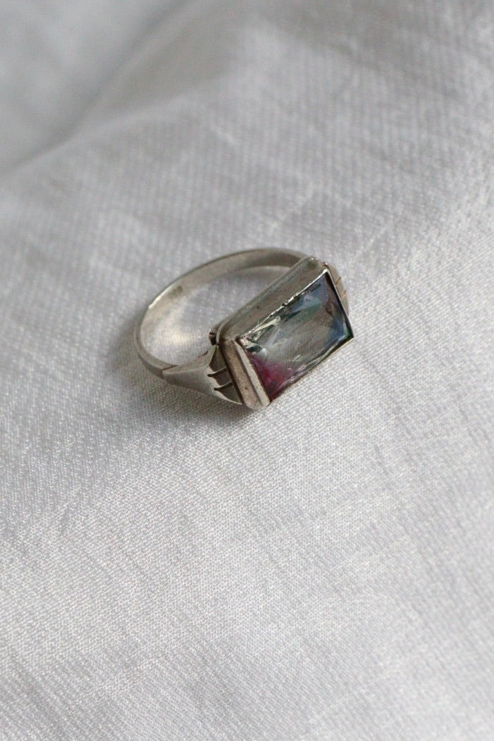The Rectangular rainbow - vintage silver ring