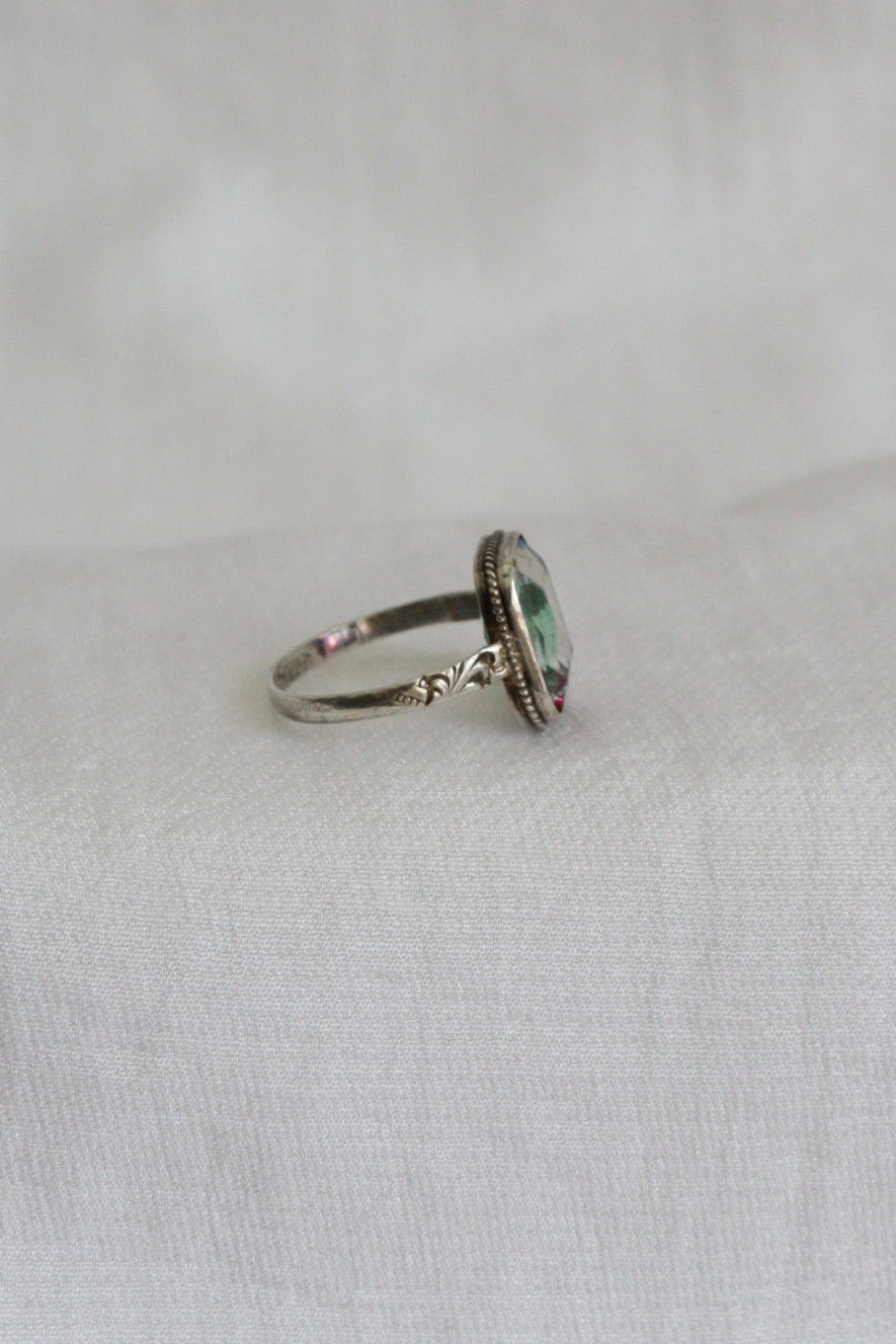 The Iris Glass - vintage silver ring