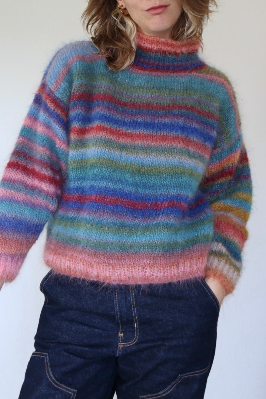 The Fluffy Rainbow - sweater - S up to M